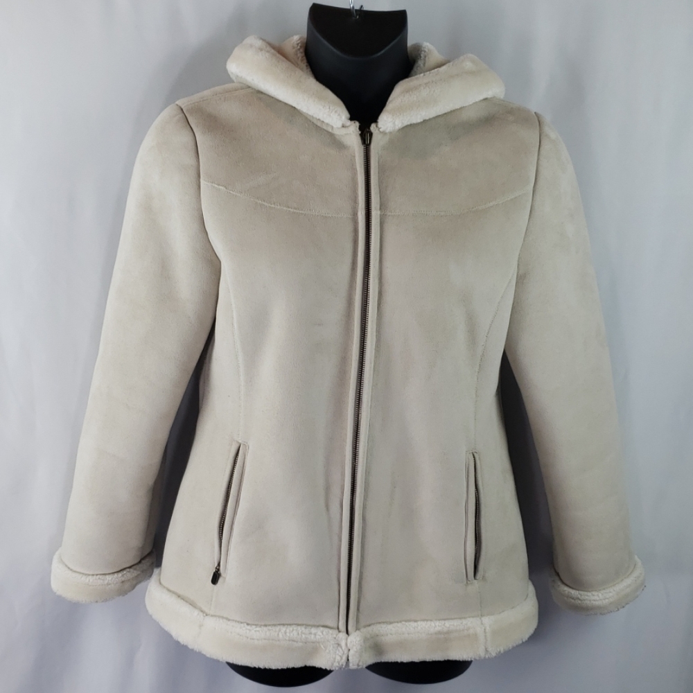 Hooded suede coat!